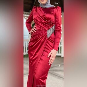 Long sleeve red modest Turkish dress